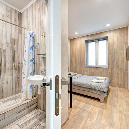 1 Room Apartment Near National Circus Kiev Bagian luar foto